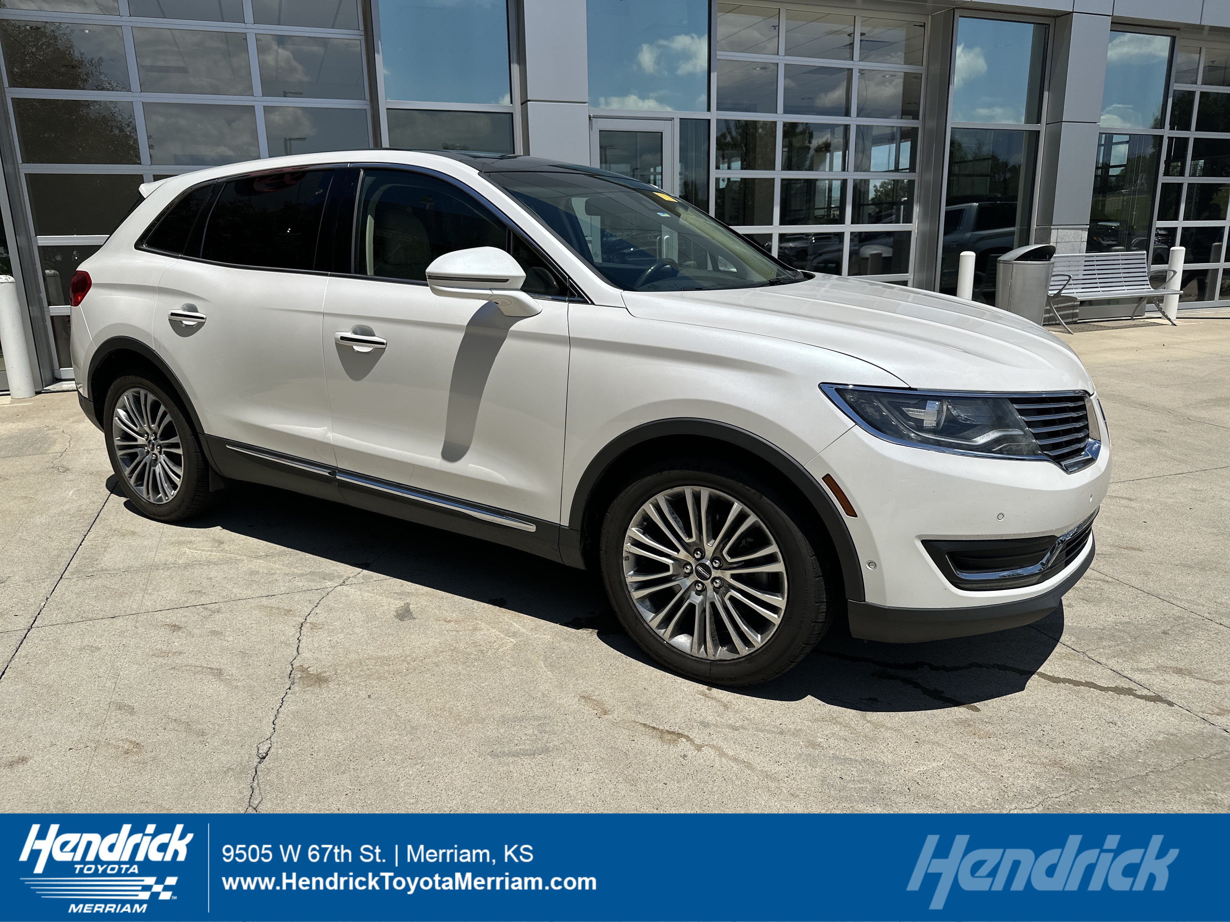Used 2016 Lincoln MKX Reserve w/ Technology Package AWD/4WD video 1