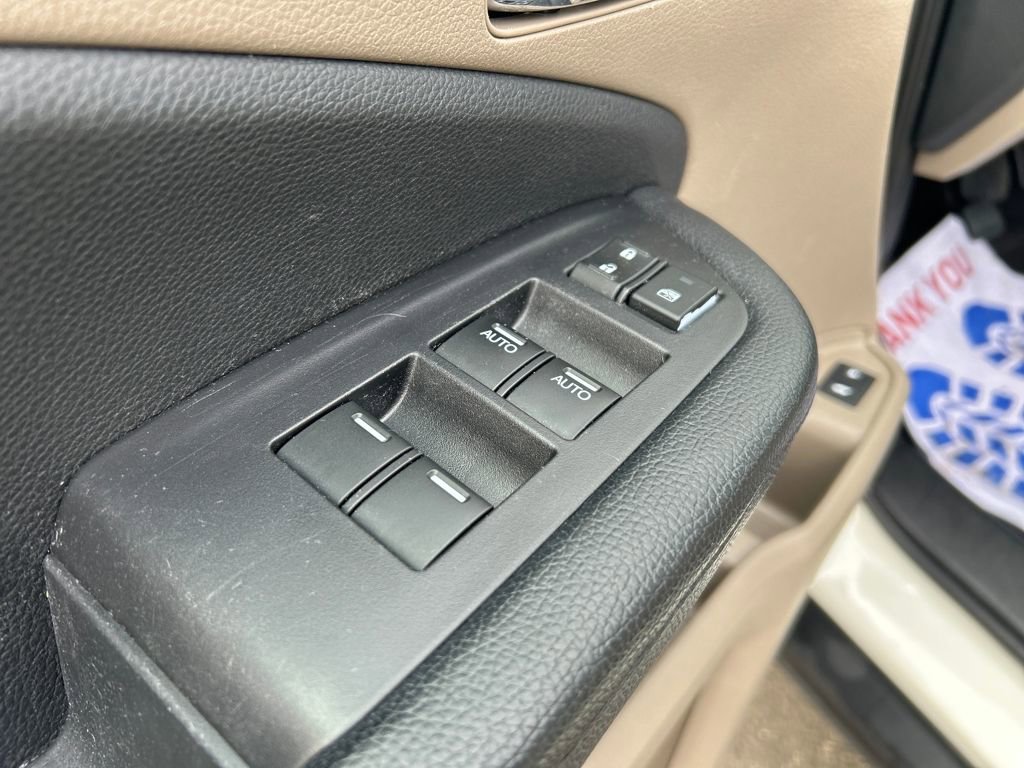 Used 2018 Honda Pilot EX-L image 12