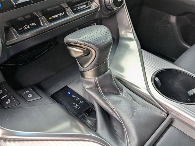 Used 2023 Lexus LX 600 F Sport w/ Accessory Package (Z1) image 13