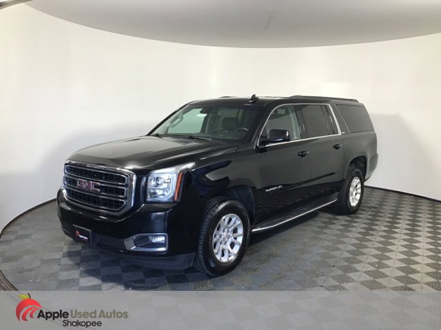 Used 2019 GMC Yukon XL SLT image 3