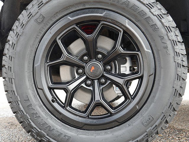 New 2025 Ford F150 XLT w/ Equipment Group 303A High image 46