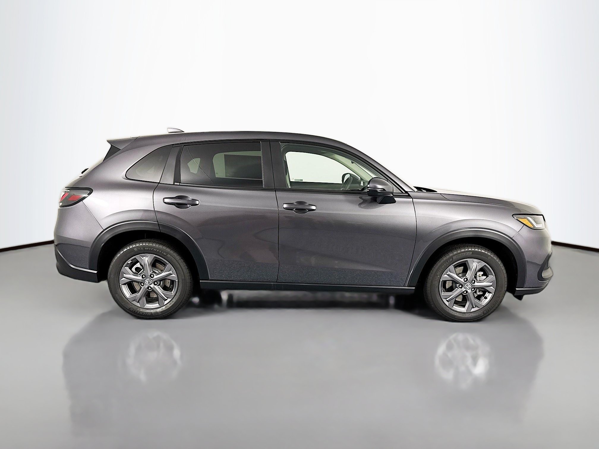 New 2027 Honda HR-V LX image 4