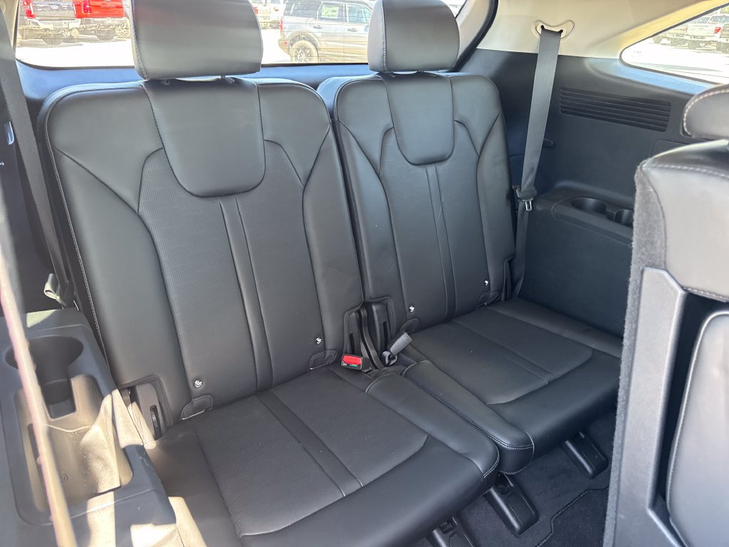 Used 2024 Kia Sorento S AWD/4WD image 12