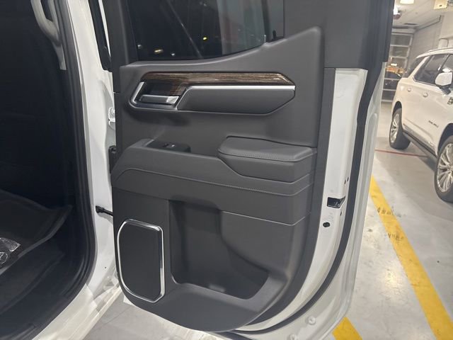Used 2026 GMC Sierra 1500 Elevation image 33