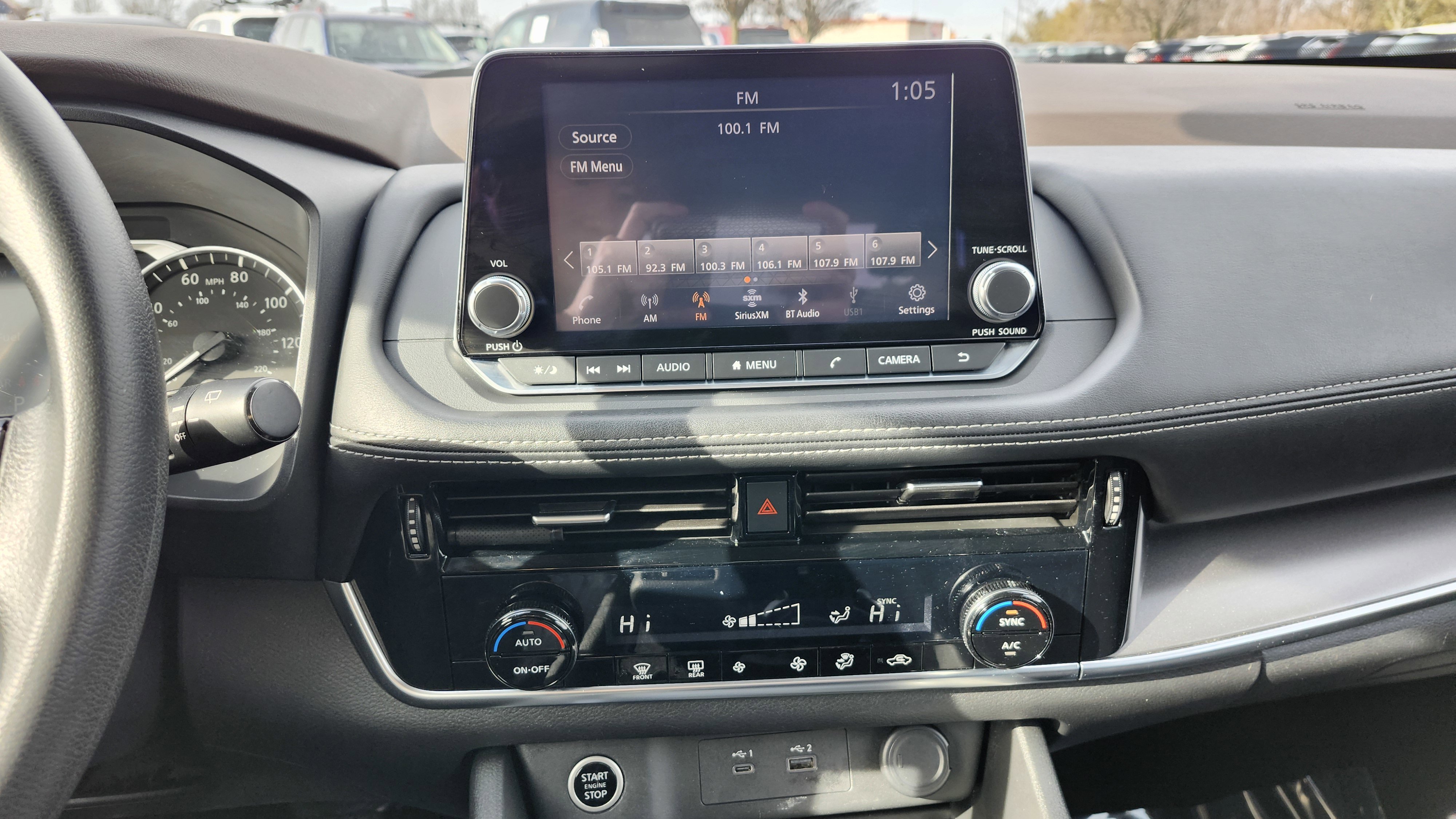 Used 2021 Nissan Rogue SV image 31