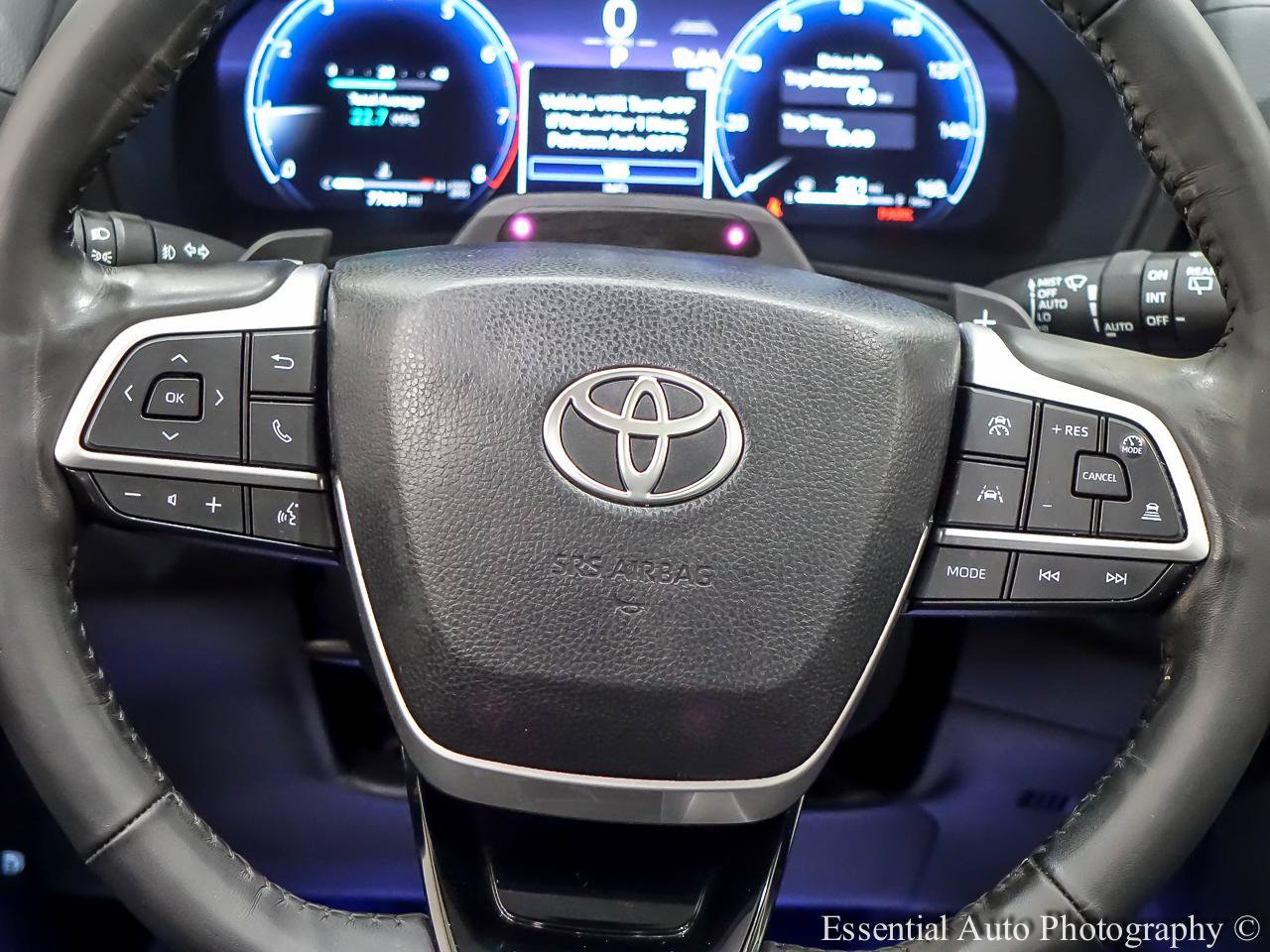 Used 2025 Toyota Grand Highlander AWD image 20