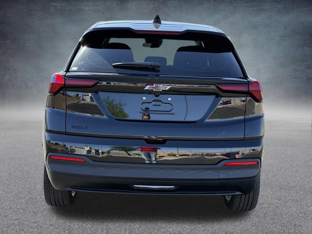 New 2027 Chevrolet Bolt LT w/ Comfort Package FWD image 5