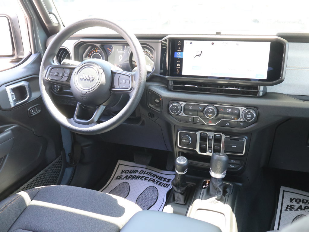 New 2026 Jeep Gladiator Sport AWD/4WD image 12