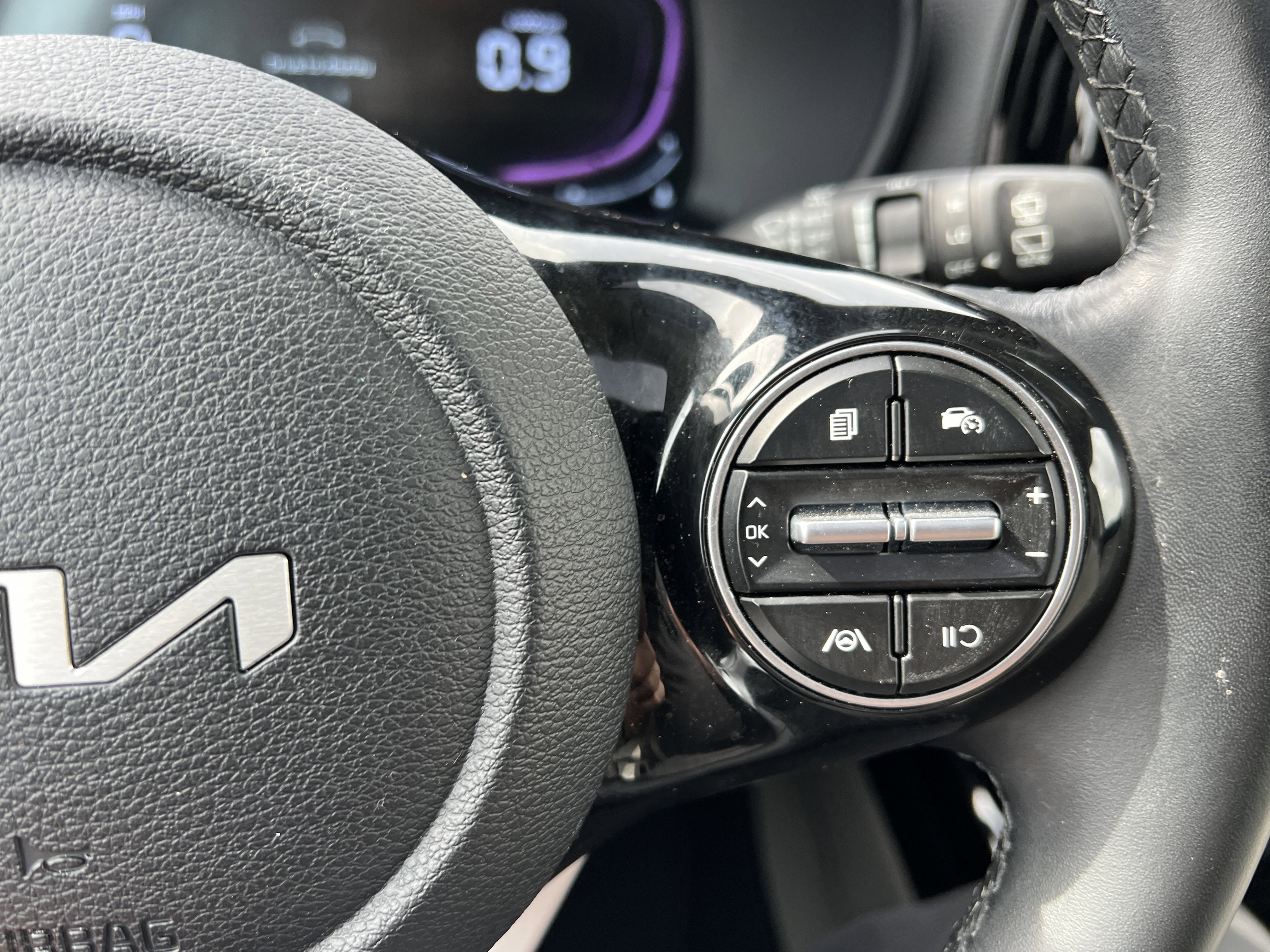 Certified 2025 Kia Soul EX image 24