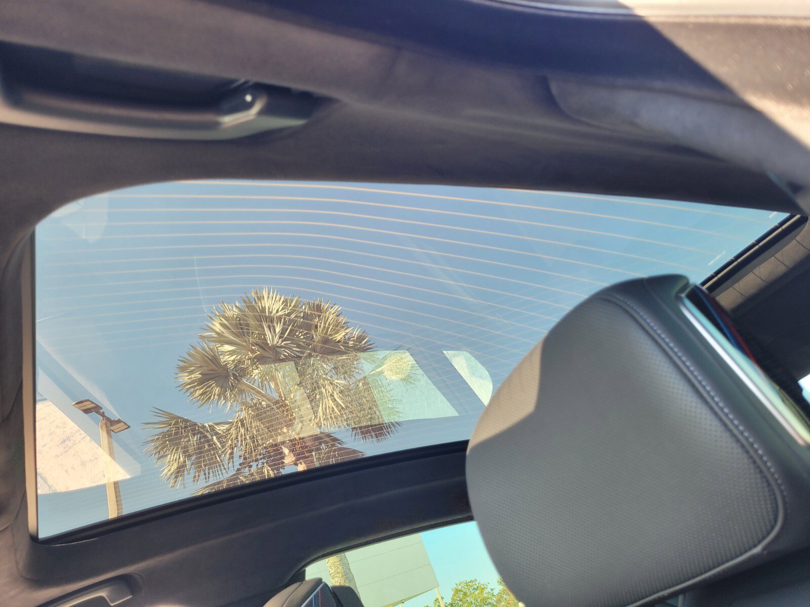 Used 2026 BMW 740i w/ Executive Package image 20