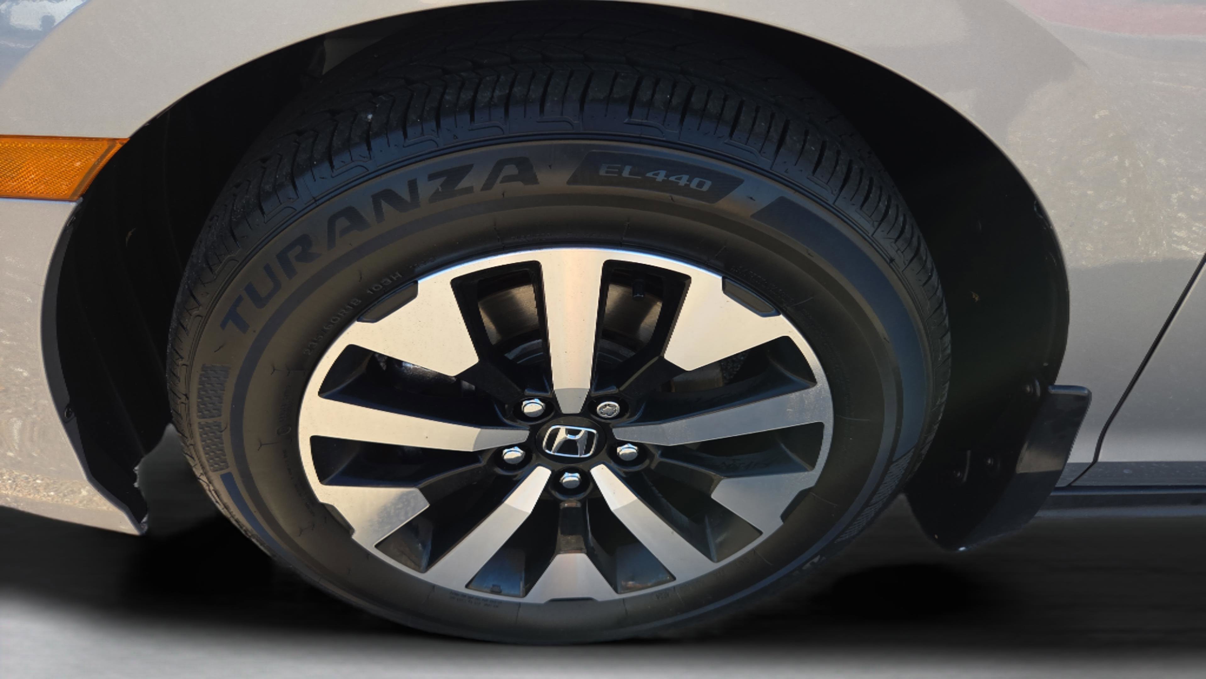 Certified 2025 Honda Odyssey EX-L image 10