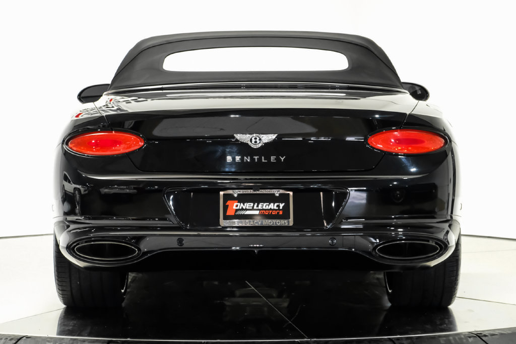 Used 2021 Bentley Continental GT AWD/4WD image 16