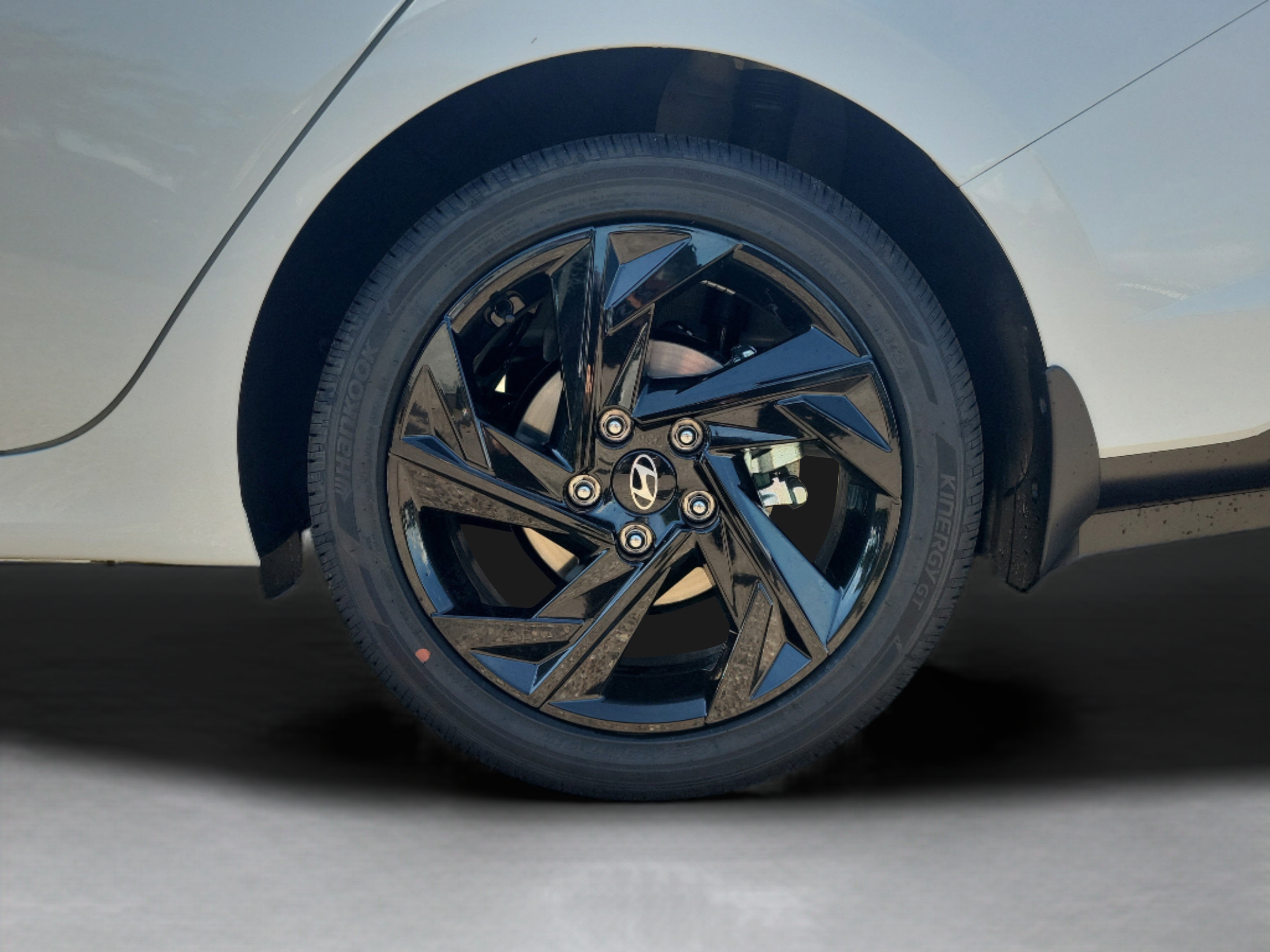 New 2026 Hyundai Elantra SEL Sport Premium FWD image 6