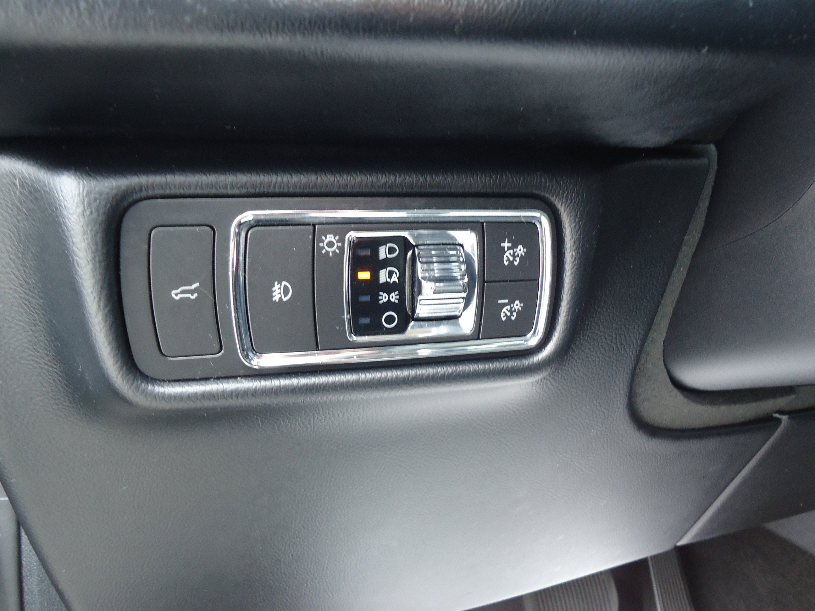 Used 2020 Lincoln Aviator Reserve w/ Equipment Group 202A AWD/4WD image 14