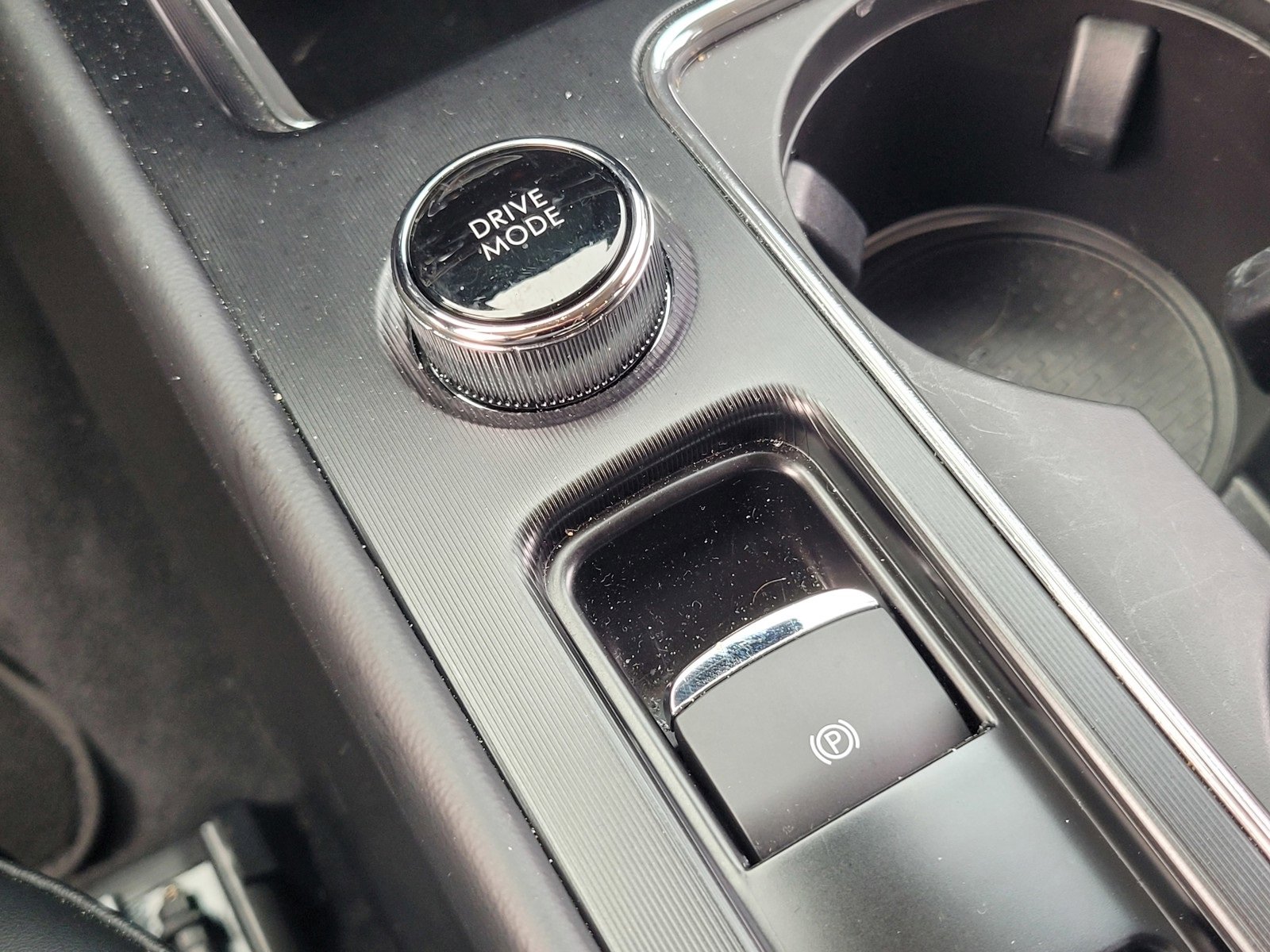 Used 2025 Lincoln Corsair FWD image 24