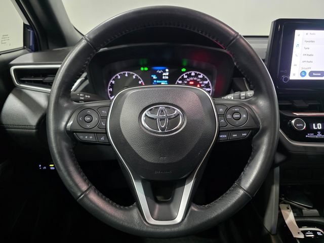 Used 2024 Toyota Corolla Cross AWD Hybrid w/ Moonroof Package image 16