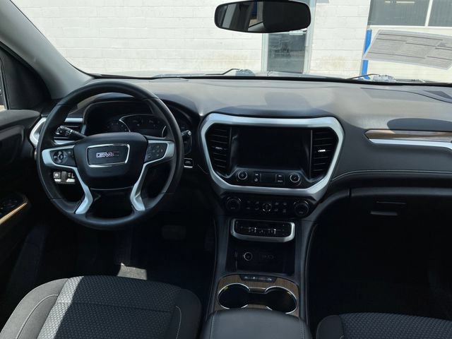 Used 2023 GMC Acadia SLE FWD image 12