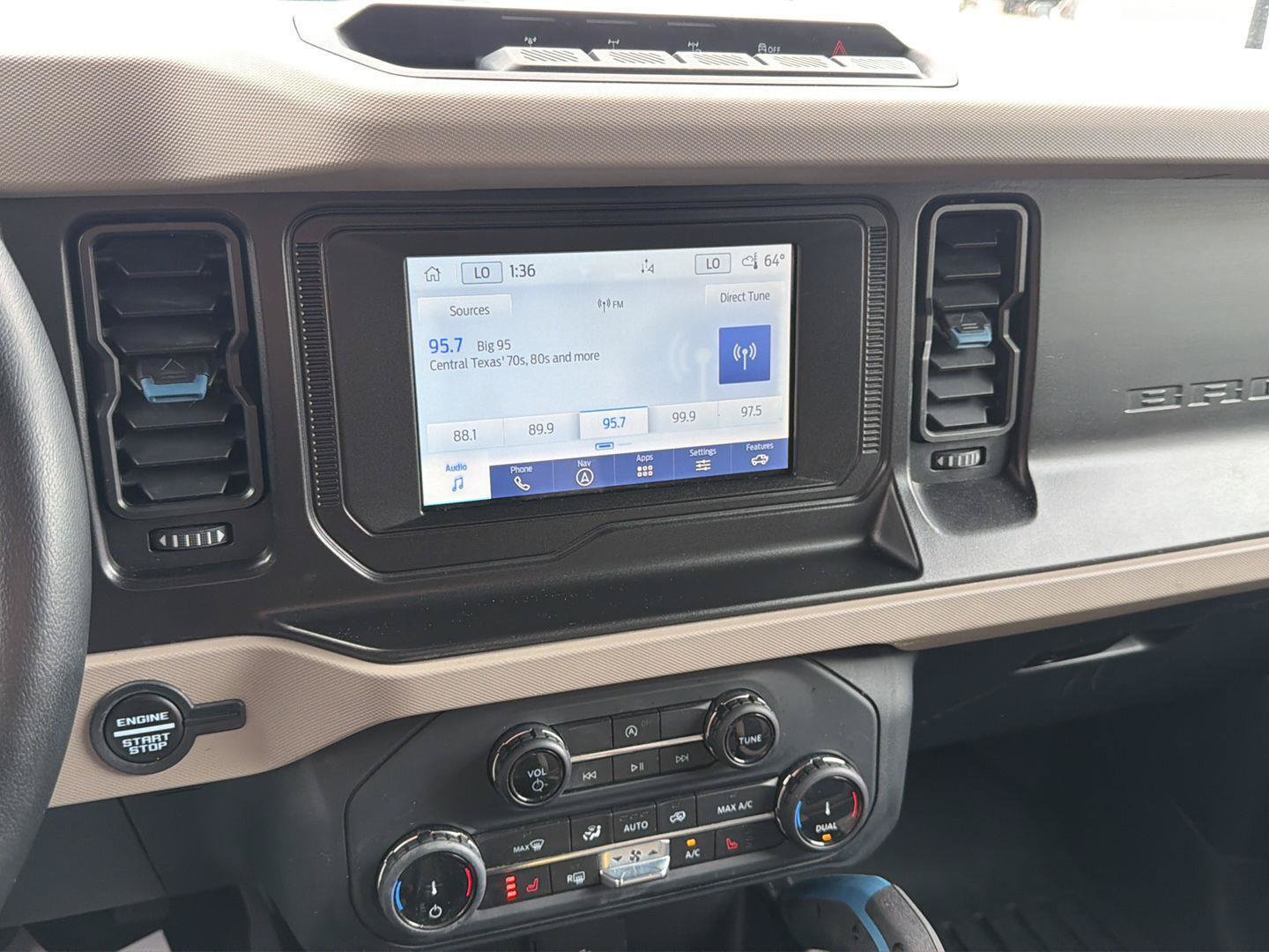 Used 2022 Ford Bronco Wildtrak AWD/4WD image 23