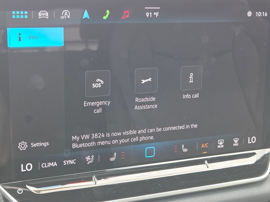 Used 2025 Volkswagen Tiguan SE R-Line AWD/4WD image 11