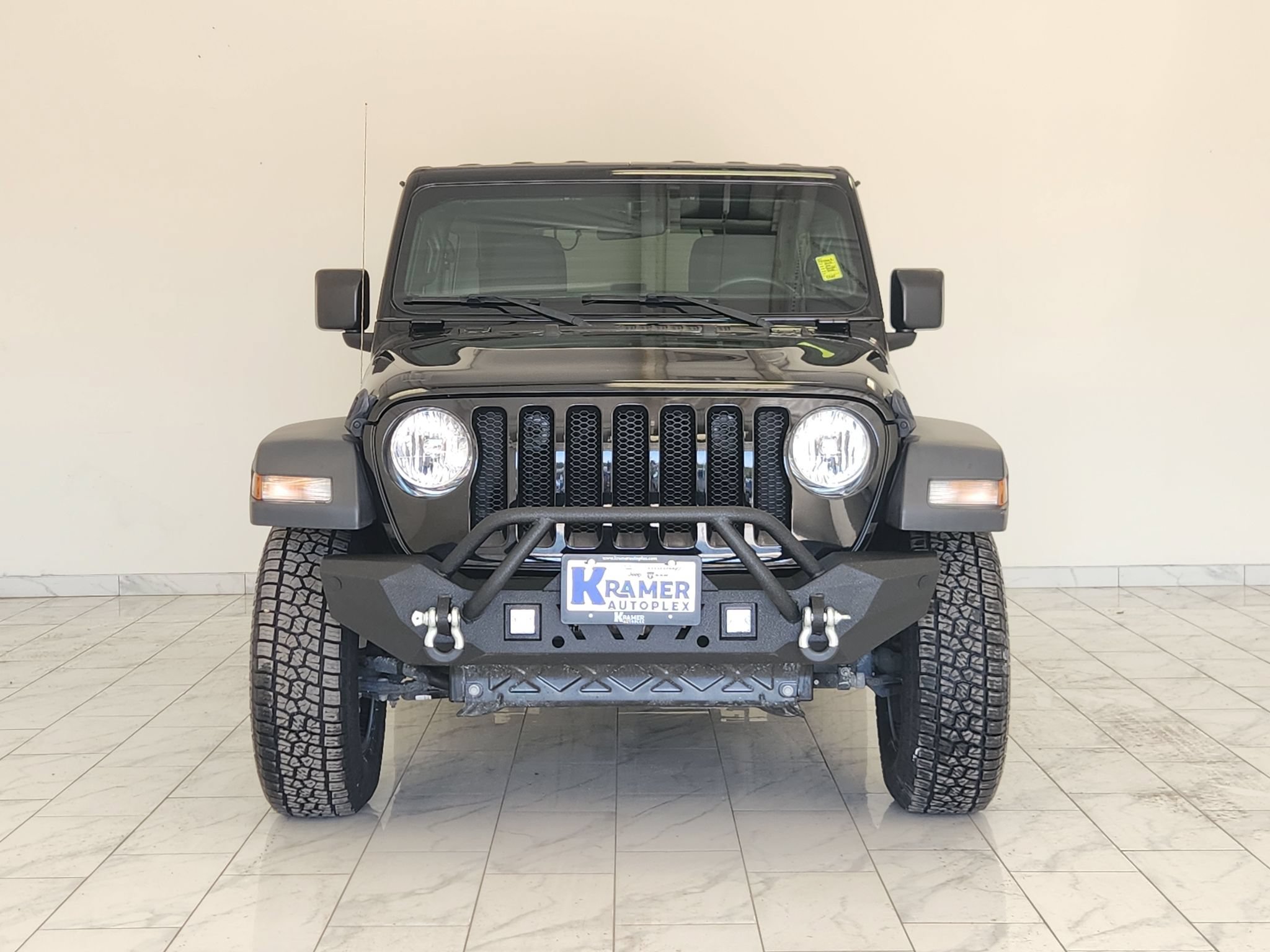 Used 2023 Jeep Wrangler Unlimited Sport AWD/4WD image 2