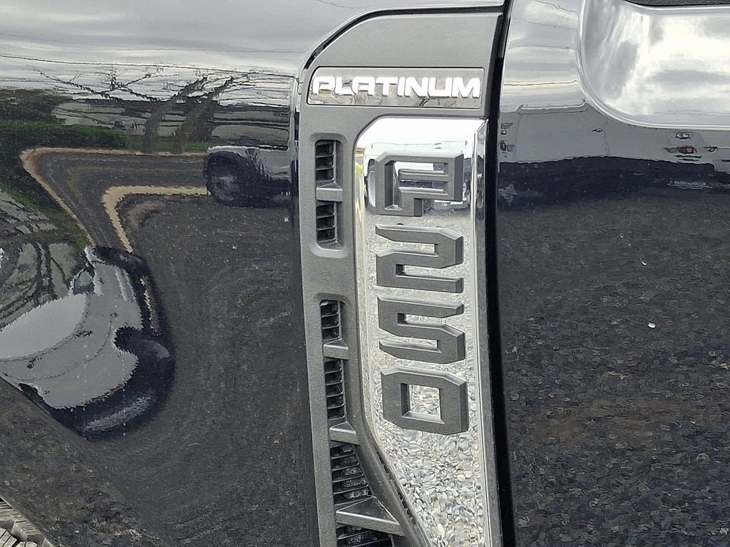New 2026 Ford F250 Platinum AWD/4WD image 21