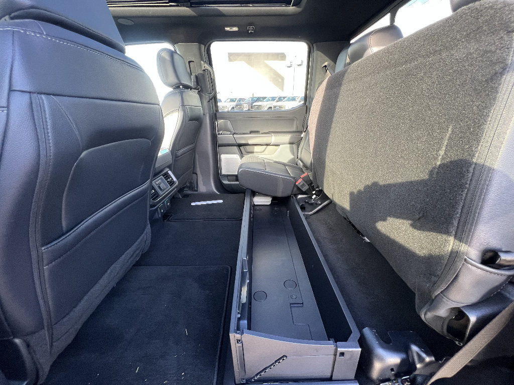 New 2025 Ford F150 Lariat w/ Equipment Group 502A High AWD/4WD image 35