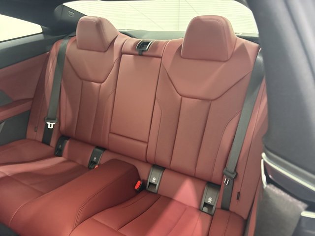 Used 2024 BMW 440i xDrive Coupe w/ Premium Package image 15