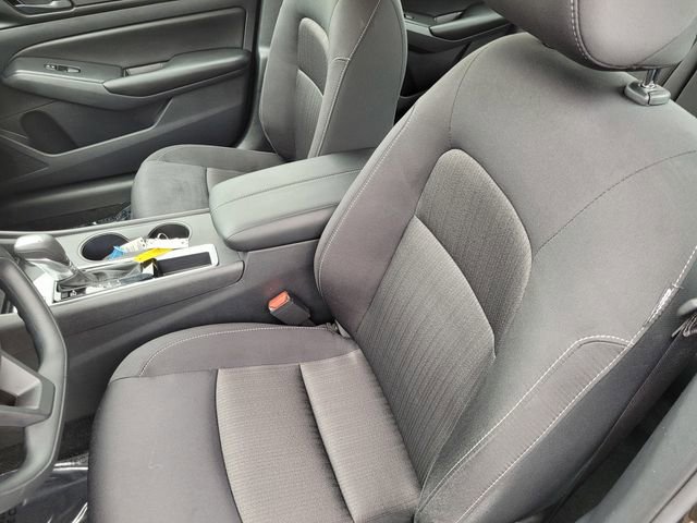 Used 2025 Nissan Altima 2.5 S image 10