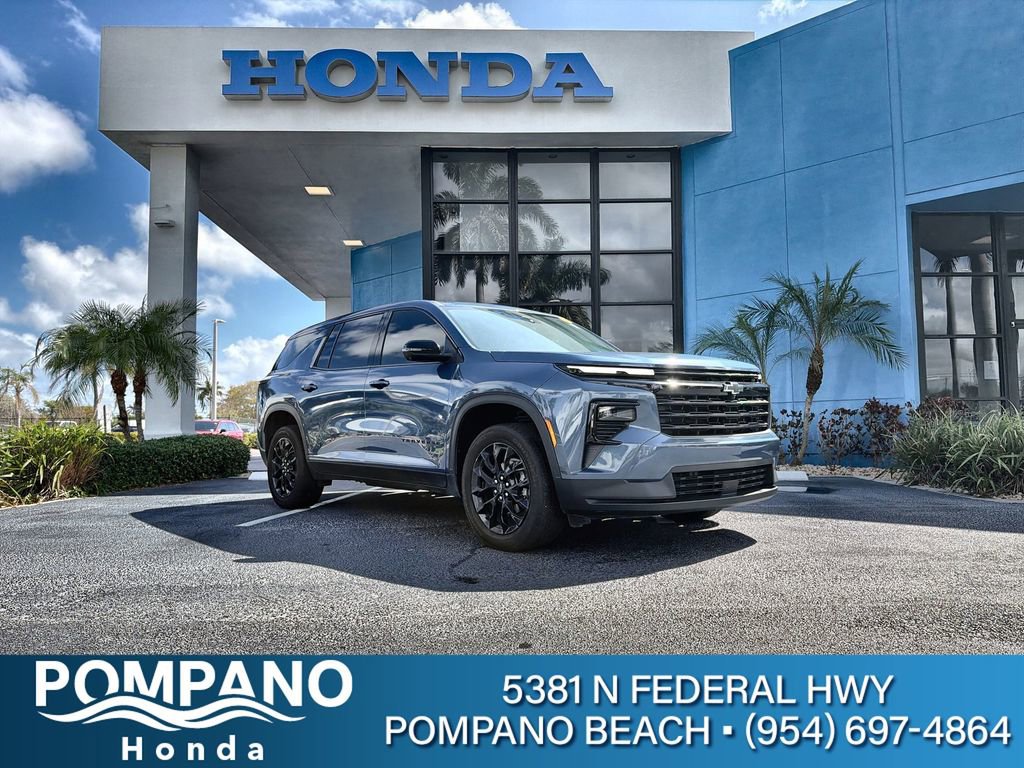 Used 2024 Chevrolet Traverse LS w/ Midnight/Sport Edition image 1