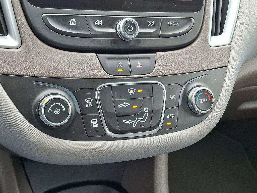 Used 2022 Chevrolet Malibu LS image 18