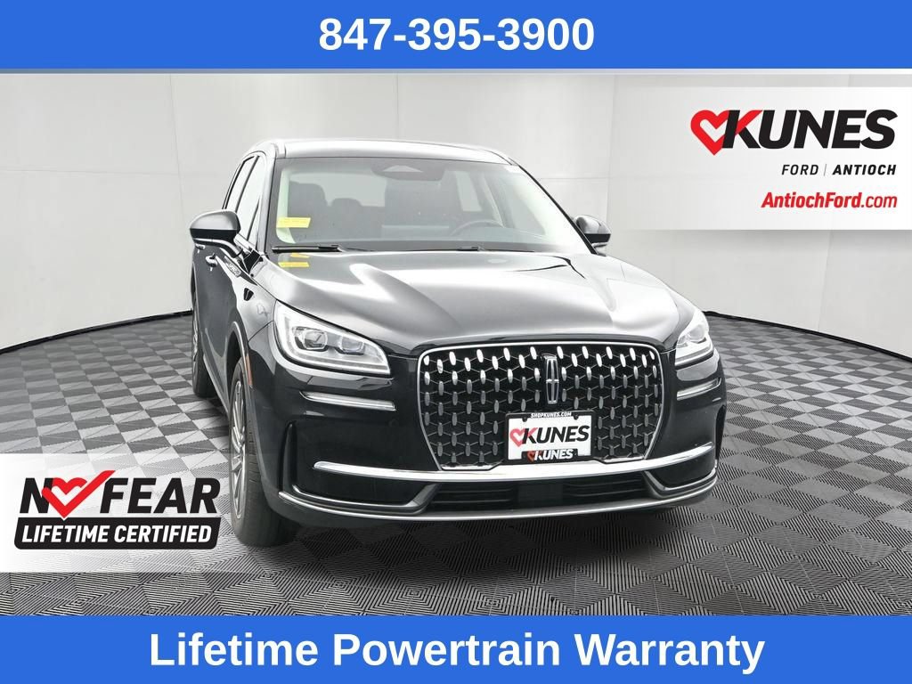 Used 2024 Lincoln Corsair Reserve AWD/4WD image 2