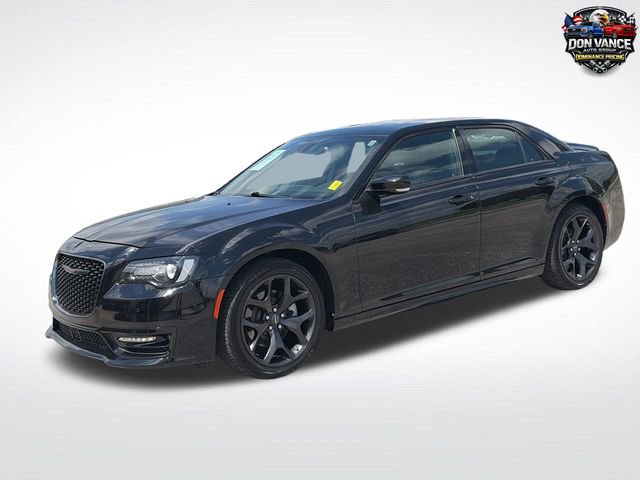 Used 2022 Chrysler 300 S w/ Safetytec Plus Group RWD image 2