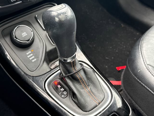 Used 2019 Jeep Compass Limited w/ Safety & Security Group AWD/4WD image 32