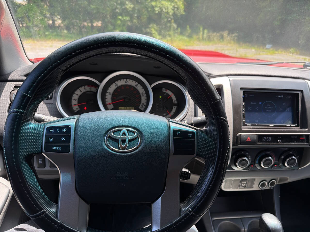 Used 2013 Toyota Tacoma PreRunner w/ TRD Sport Pkg RWD image 25