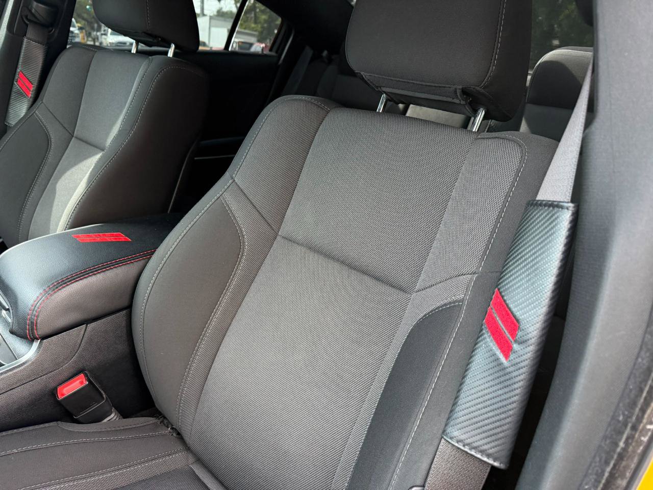 Used 2017 Dodge Charger R/T image 28