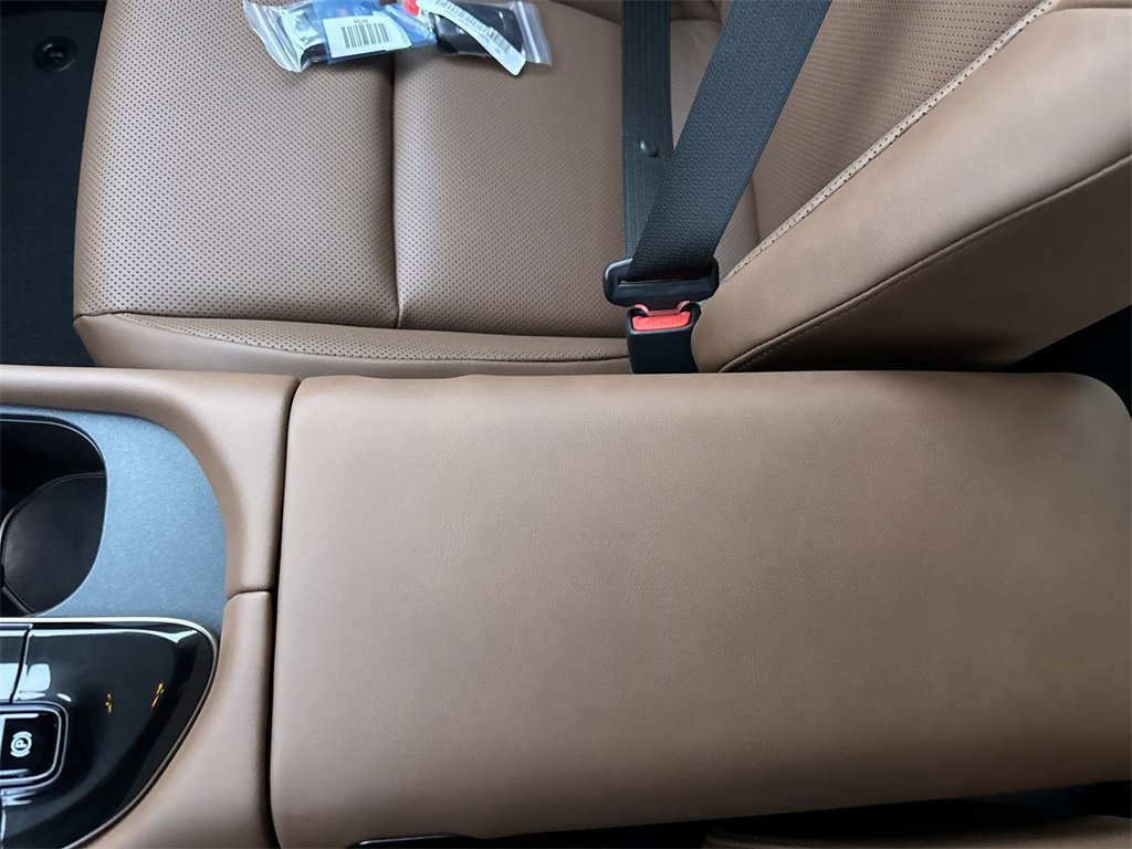 New 2026 Toyota Crown Signia image 24