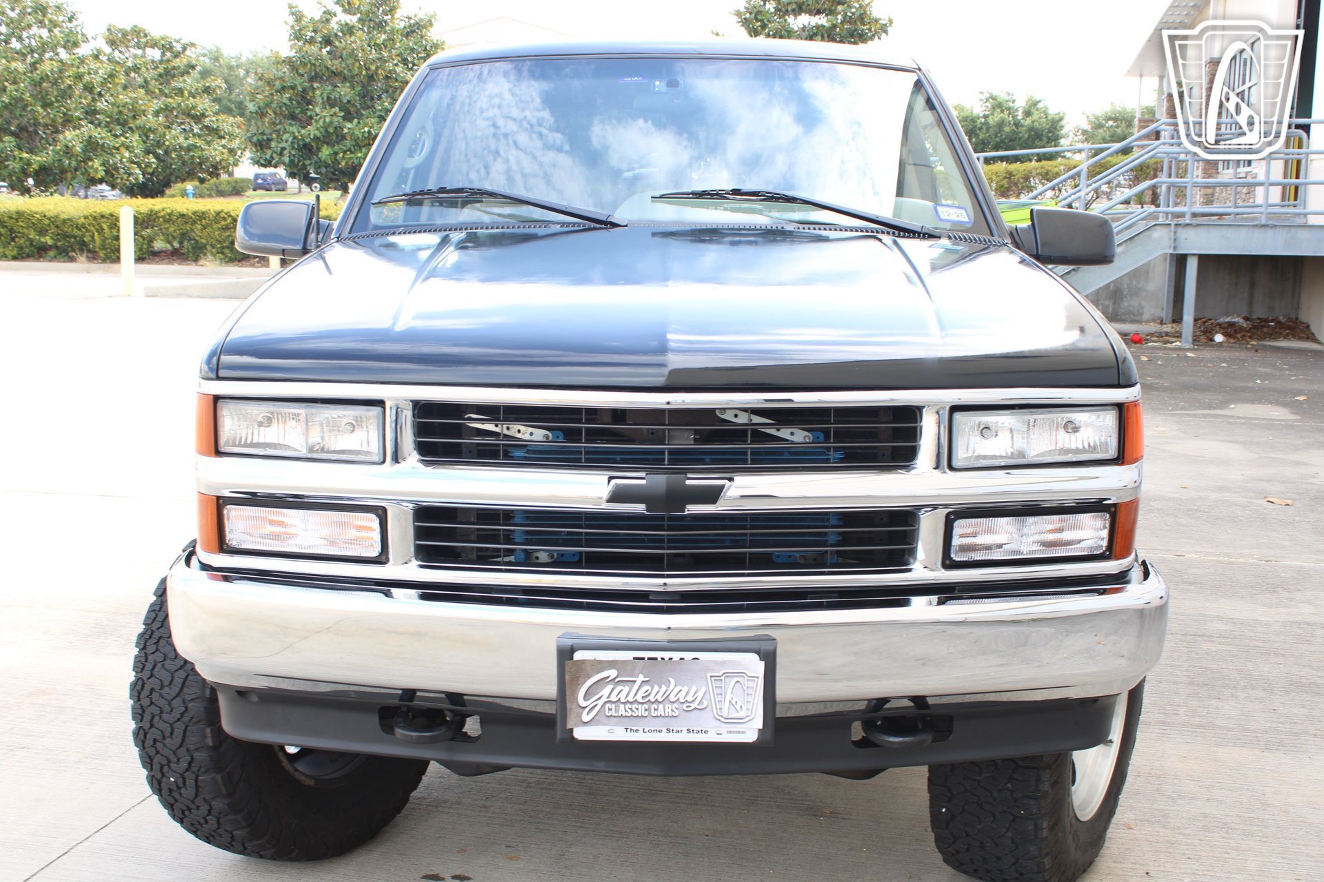 Used 1996 Chevrolet Tahoe 4WD 2-Door image 11