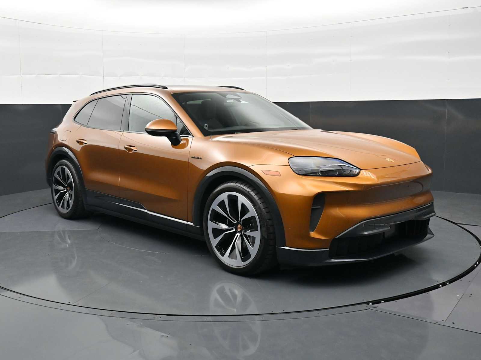 New 2026 Porsche Cayenne Electric AWD/4WD image 36