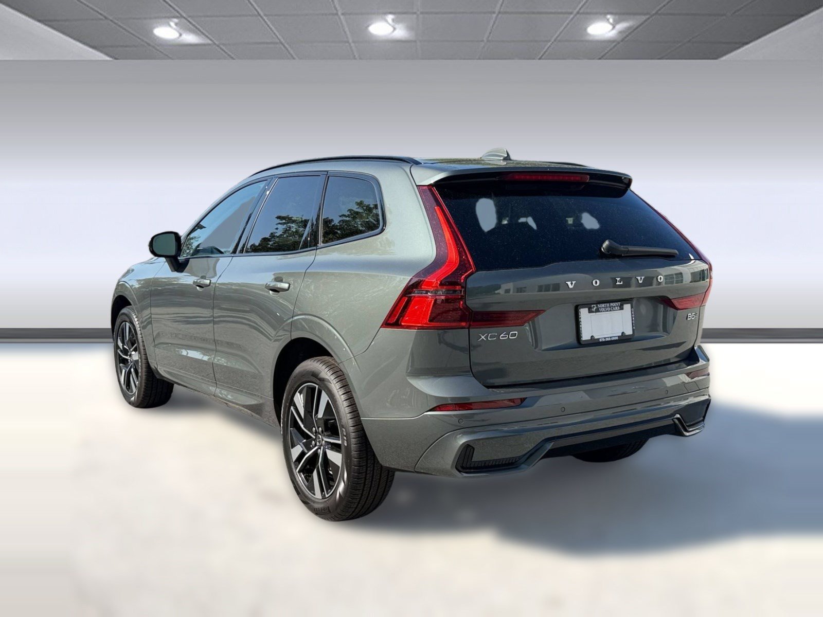 New 2026 Volvo XC60 B5 Core w/ Protection Package AWD/4WD image 3
