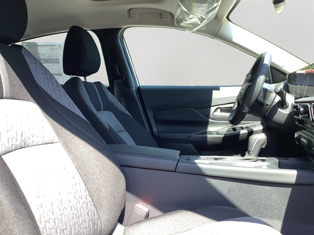 New 2026 Nissan Sentra SV w/ SV Convenience Package FWD image 12