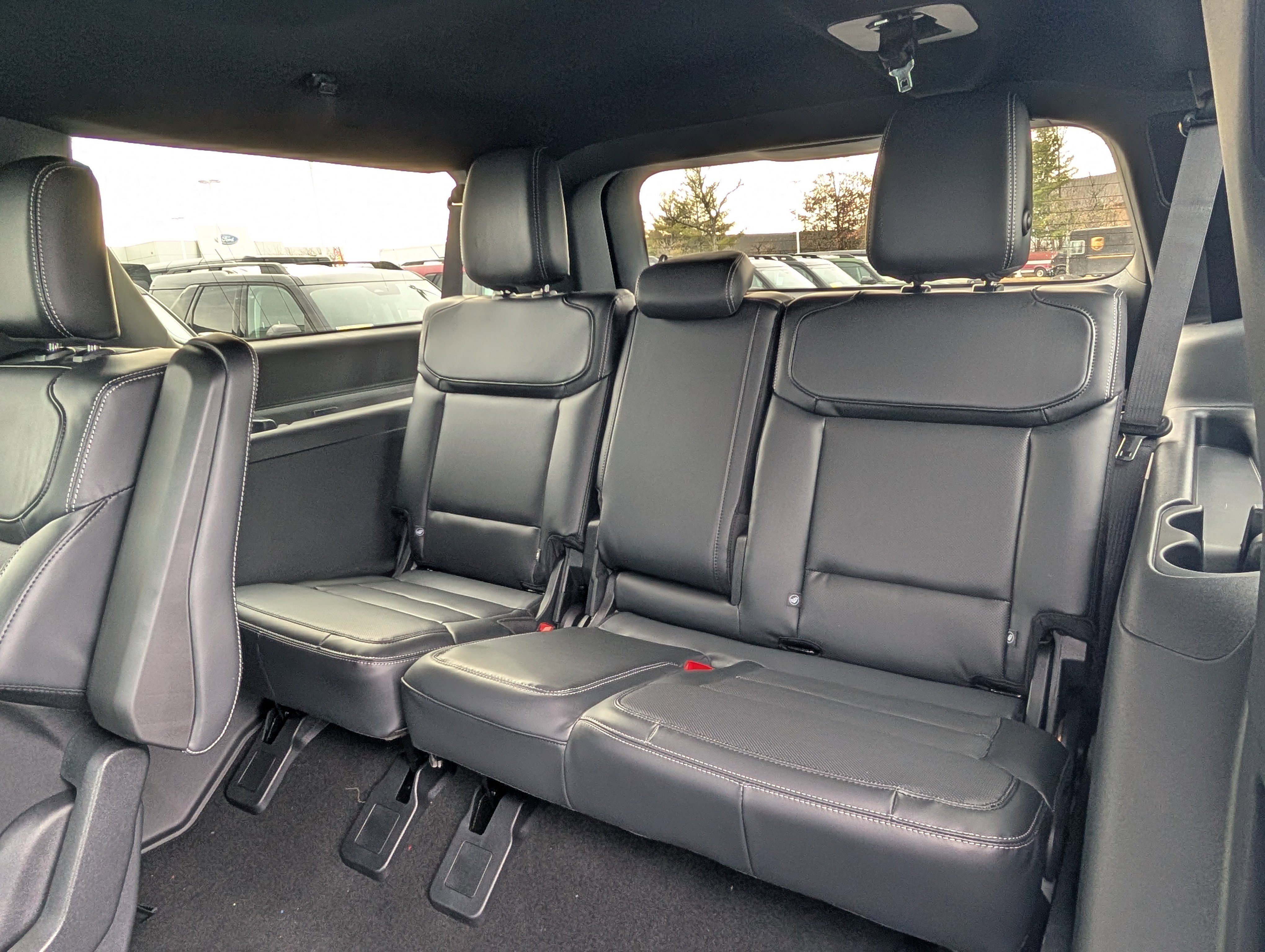 New 2026 Ford Expedition Max Platinum w/ Stealth Appearance Package image 10