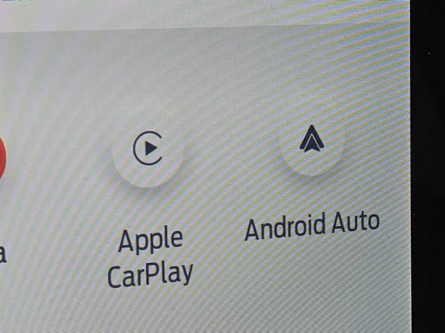 Used 2022 Ford Expedition Limited image 7