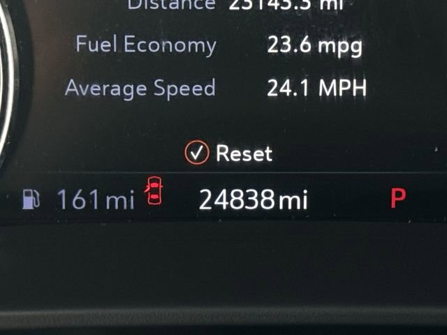 Used 2023 Buick Envision Avenir image 12