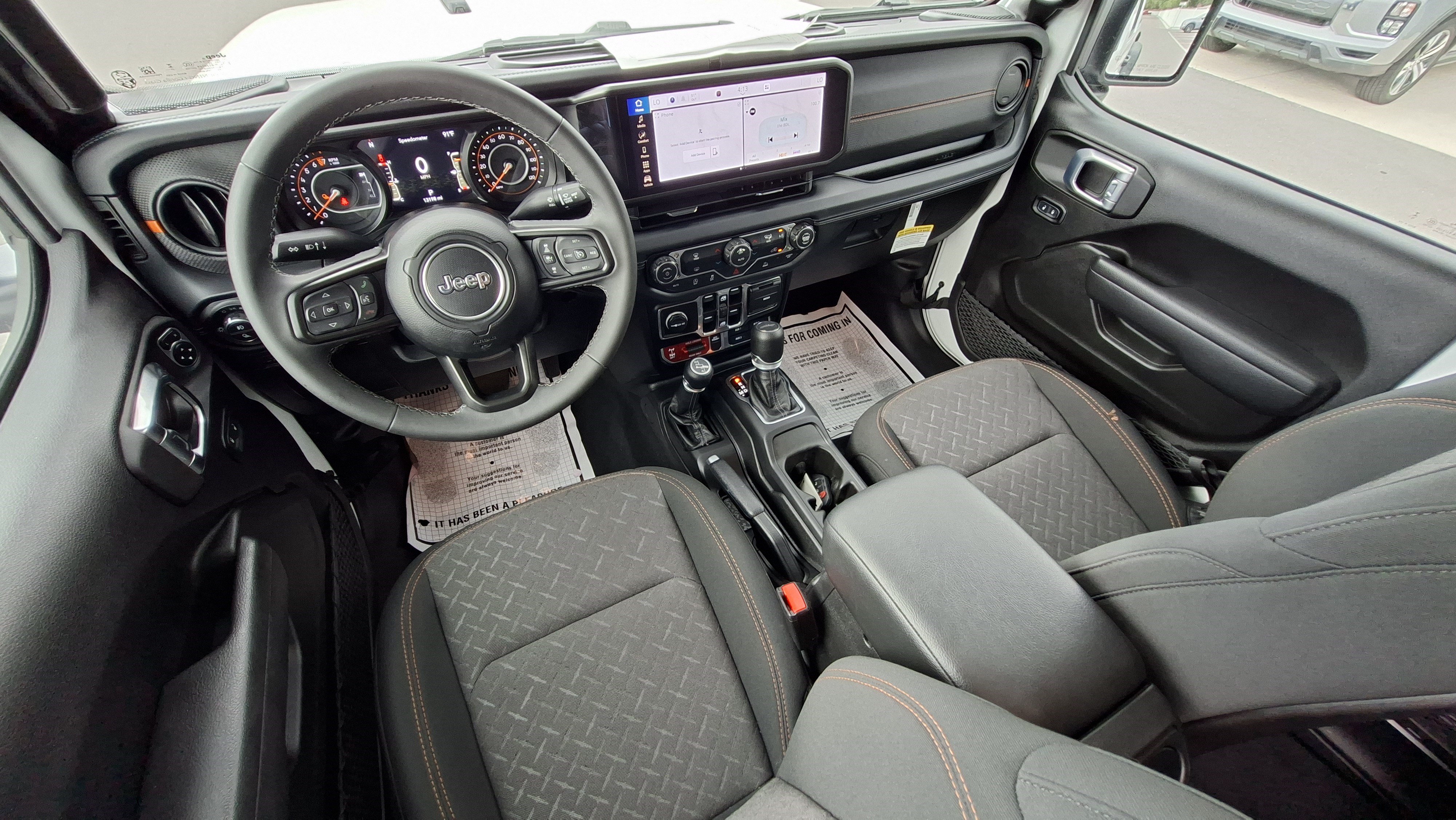 Used 2026 Jeep Gladiator Mojave AWD/4WD image 19