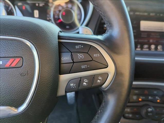 Used 2015 Dodge Challenger R/T Scat Pack w/ Leather Interior Group image 15