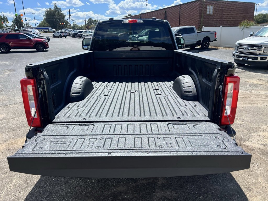 New 2026 Ford F350 XLT image 5