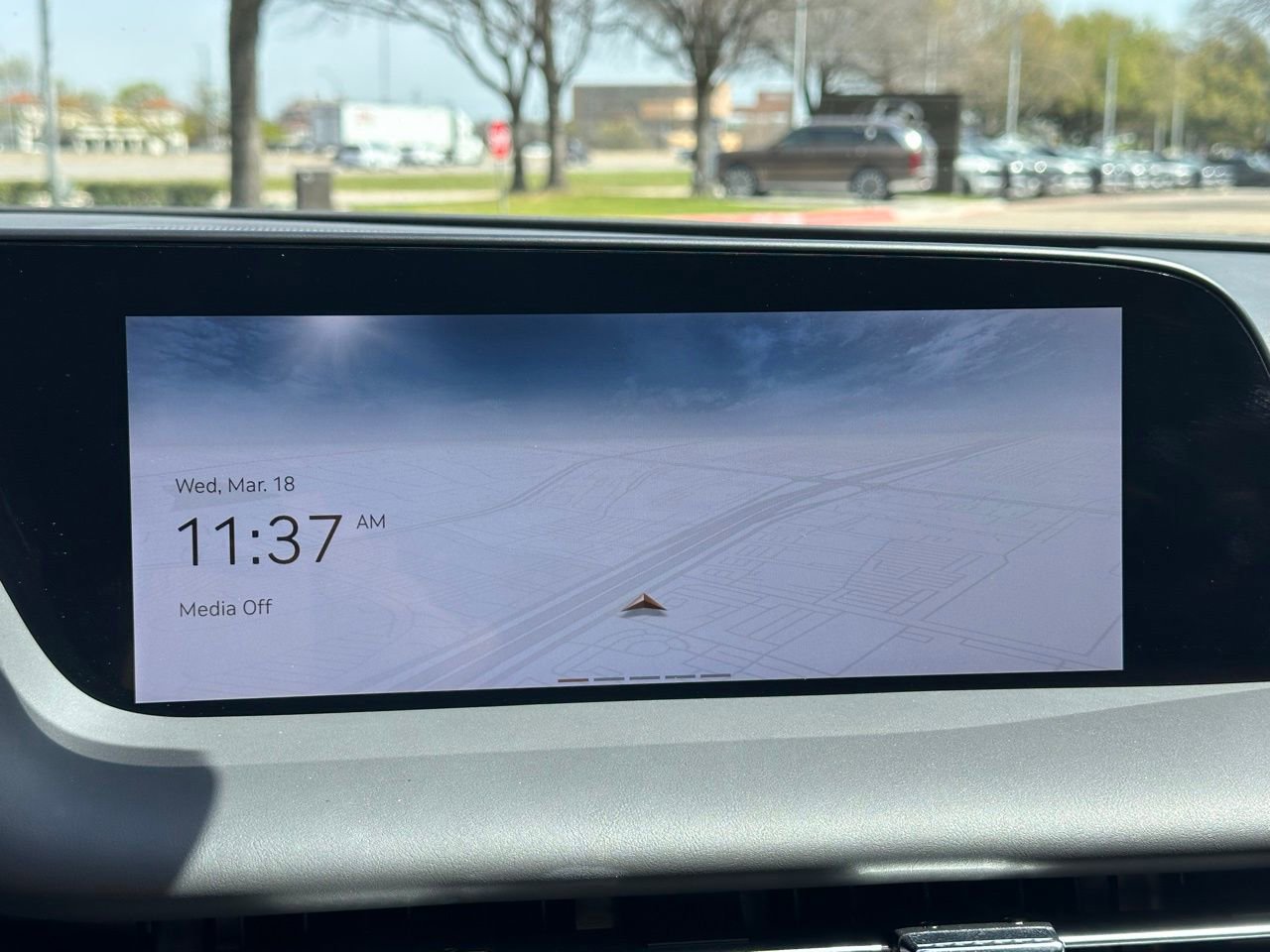 Used 2025 Genesis G90 3.5T image 36