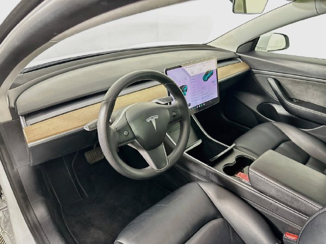 Used 2020 Tesla Model 3 Long Range AWD/4WD image 18