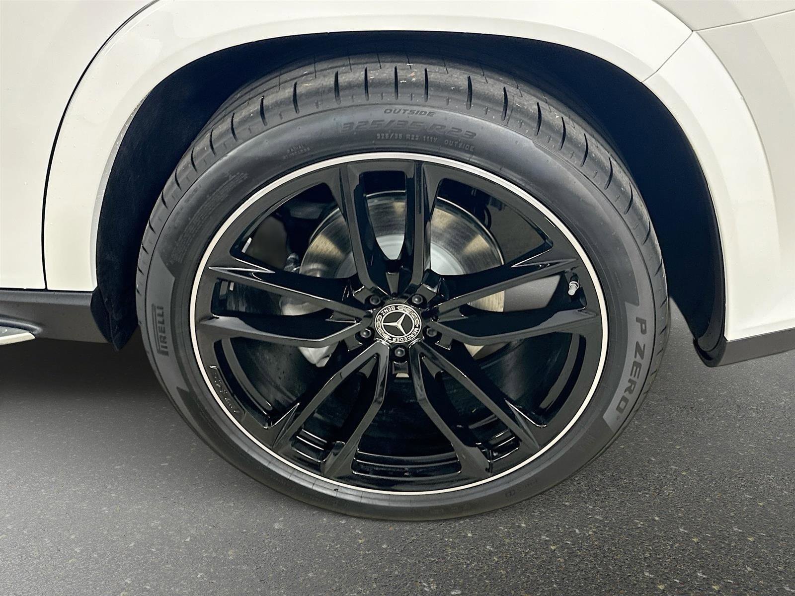 Used 2026 Mercedes-Benz GLS 450 4MATIC image 42