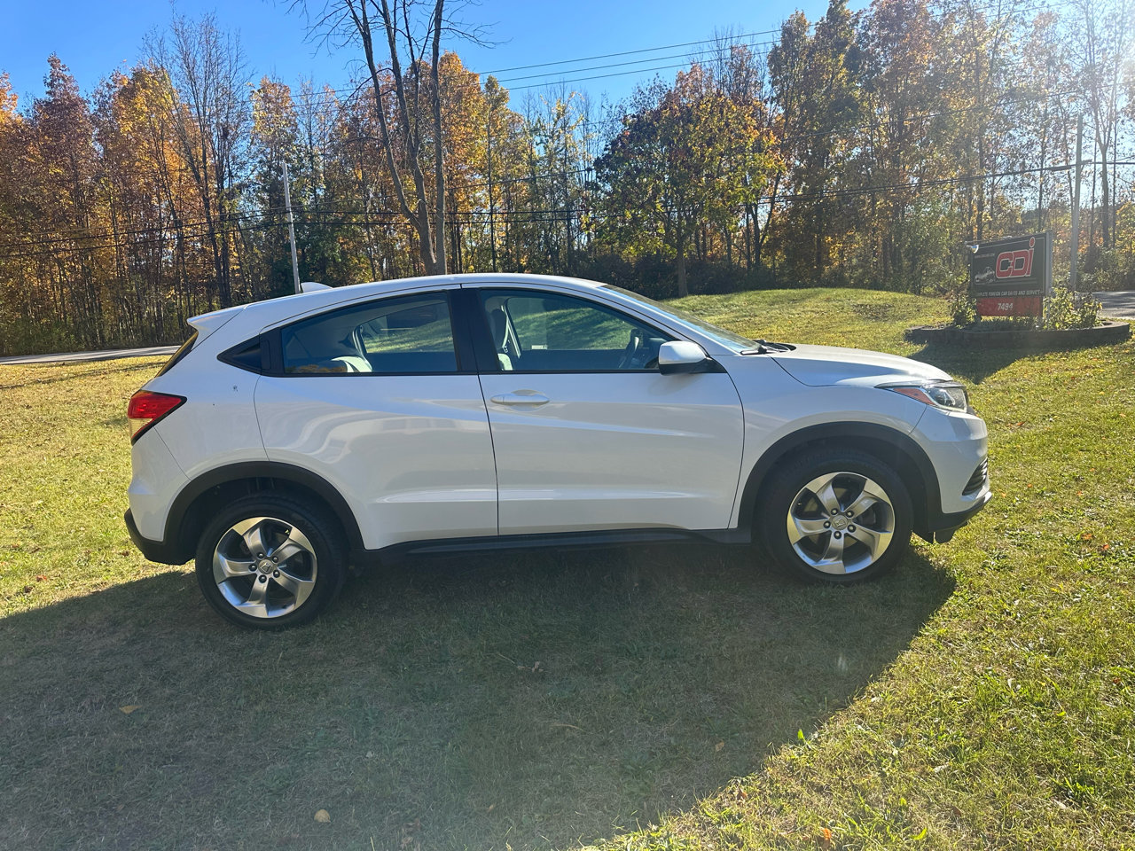 Used 2020 Honda HR-V LX image 3